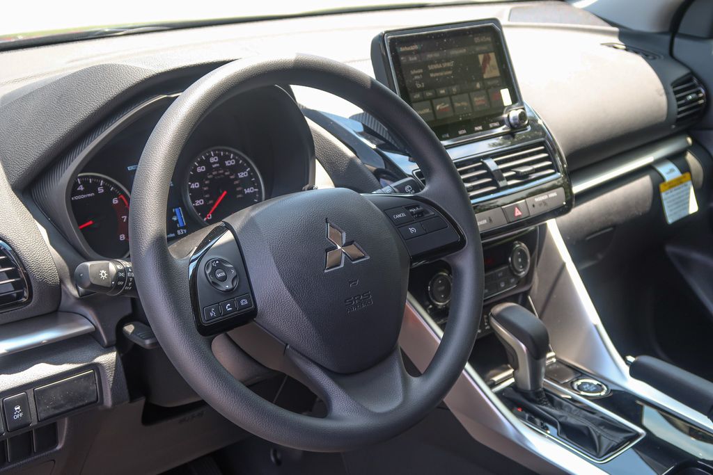 2026 Mitsubishi Eclipse Cross ES