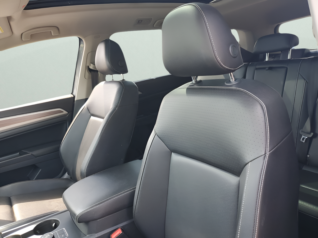 Used Car 2021 Volkswagen Atlas  3.6l V6 Se W/technology For Sale Under $25,000 In Austin, Texas