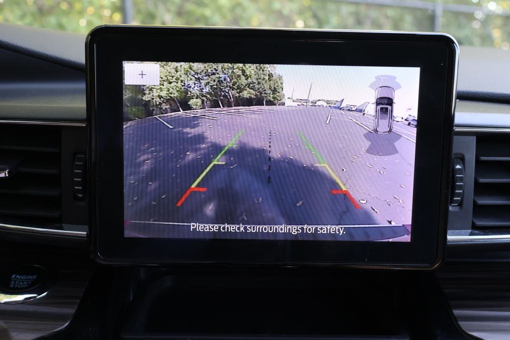 Thumbnail: 2024 Ford Explorer - 16