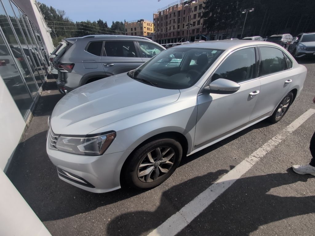 Reflex Silver Metallic 2017 Volkswagen Passat 1.8T S Sedan Front-Wheel Drive 6-Speed Automatic