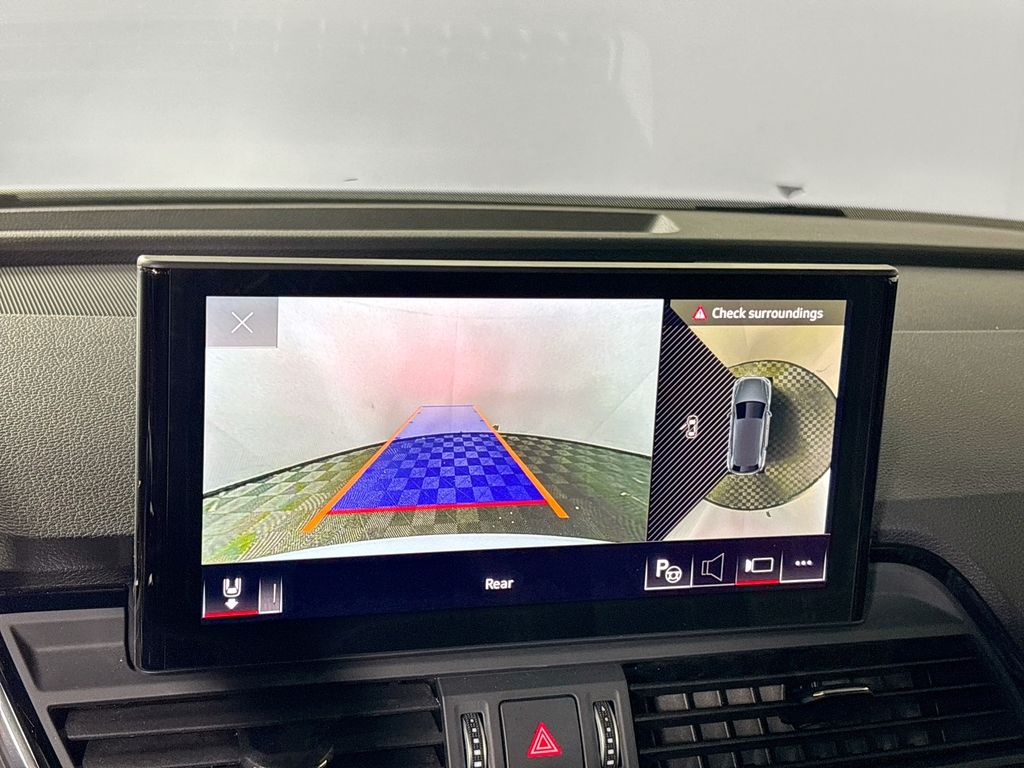 2023 Audi Q5 45 S line Prestige