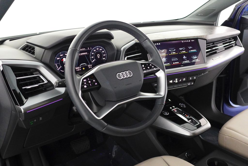 Thumbnail: 2023 Audi Q4 e-tron - 31