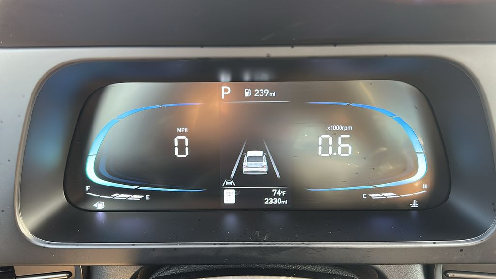 2025 Hyundai Elantra SEL Sport - 1