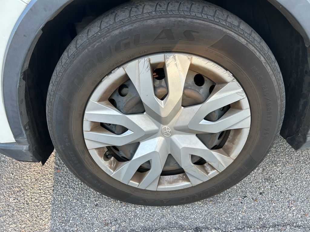 Thumbnail: 2021 Toyota C-HR - 9