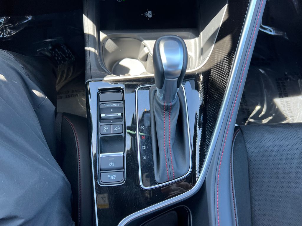 Thumbnail: 2025 Acura ADX - 19