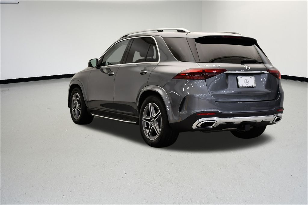 Thumbnail: 2026 Mercedes-Benz GLE - 3