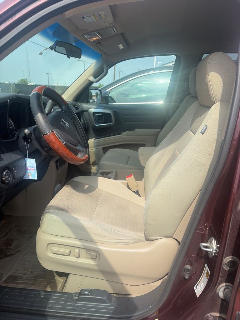 Thumbnail: 2010 Honda Ridgeline - 8