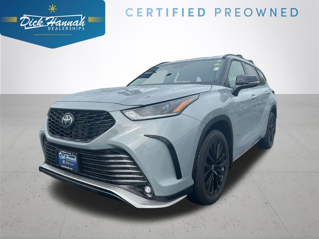 Cement 2025 Toyota Highlander XSE AWD SUV / Crossover All-Wheel Drive 8-Speed Automatic