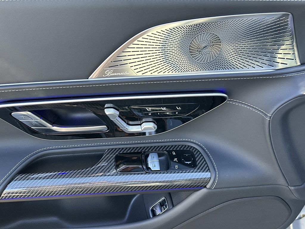 Thumbnail: 2026 Mercedes-Benz AMG GT - 9