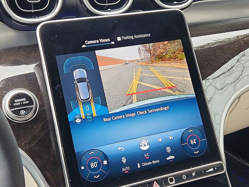 Thumbnail: 2025 Mercedes-Benz GLC - 17