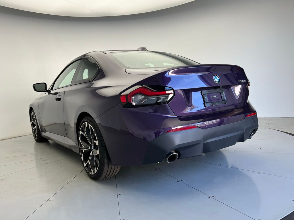 Thumbnail: 2025 BMW 2 Series - 4