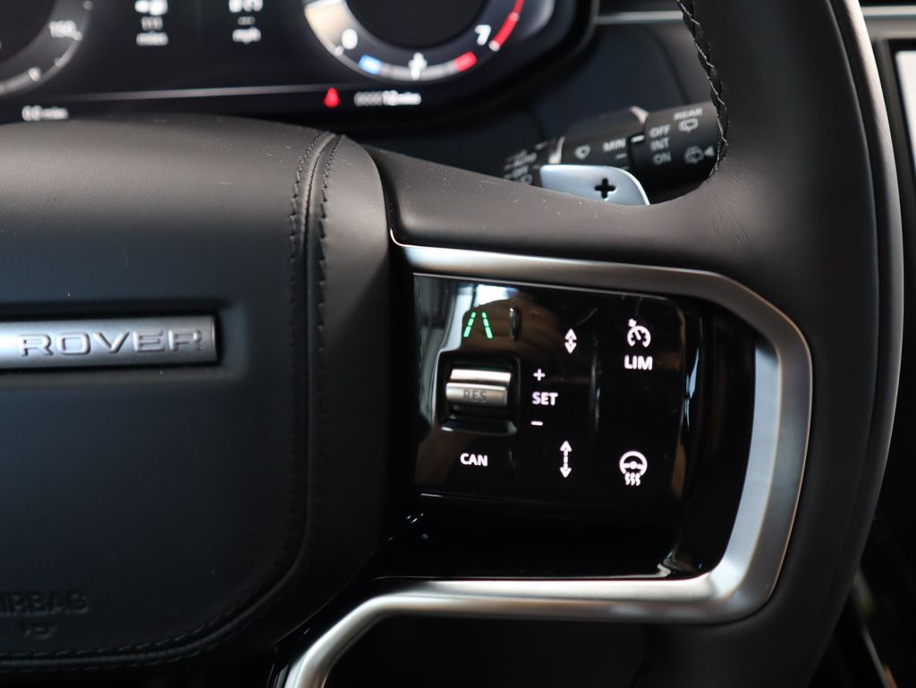 Thumbnail: 2025 Land Rover Range Rover Sport - 14