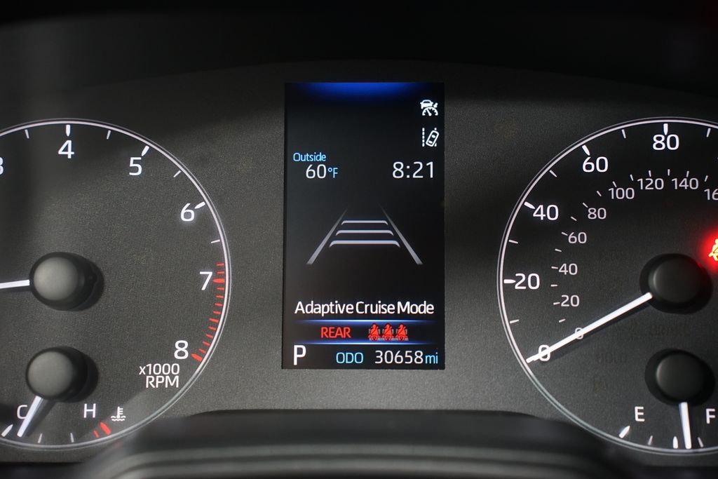 2023 Toyota Corolla LE 16