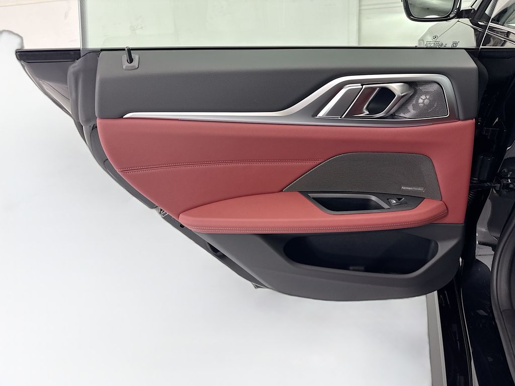 Thumbnail: 2026 BMW i4 - 25