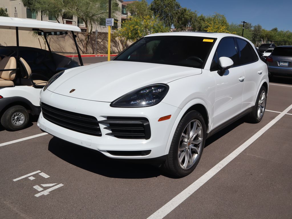 Thumbnail: 2020 Porsche Cayenne - 2