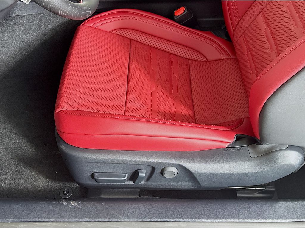 Thumbnail: 2025 Lexus RC - 19