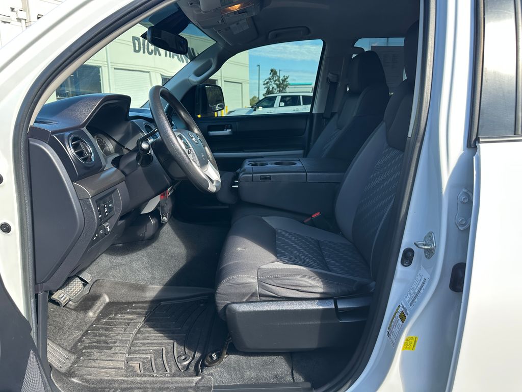 2020 Toyota Tundra SR5