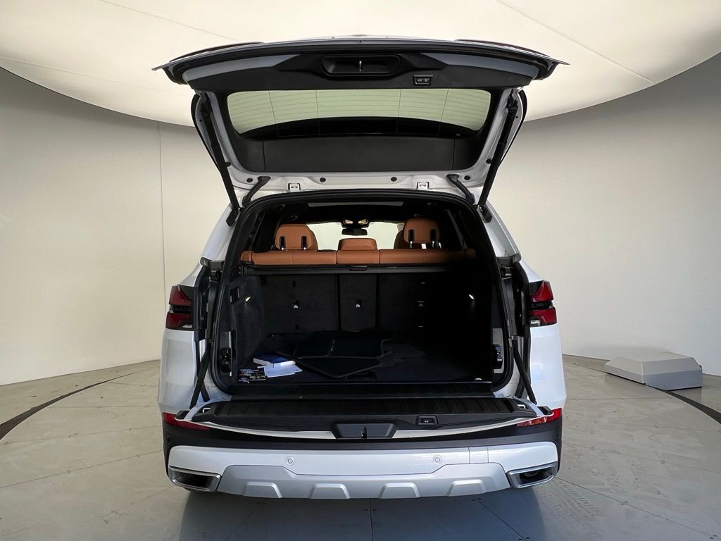 Thumbnail: 2025 BMW X5 - 5