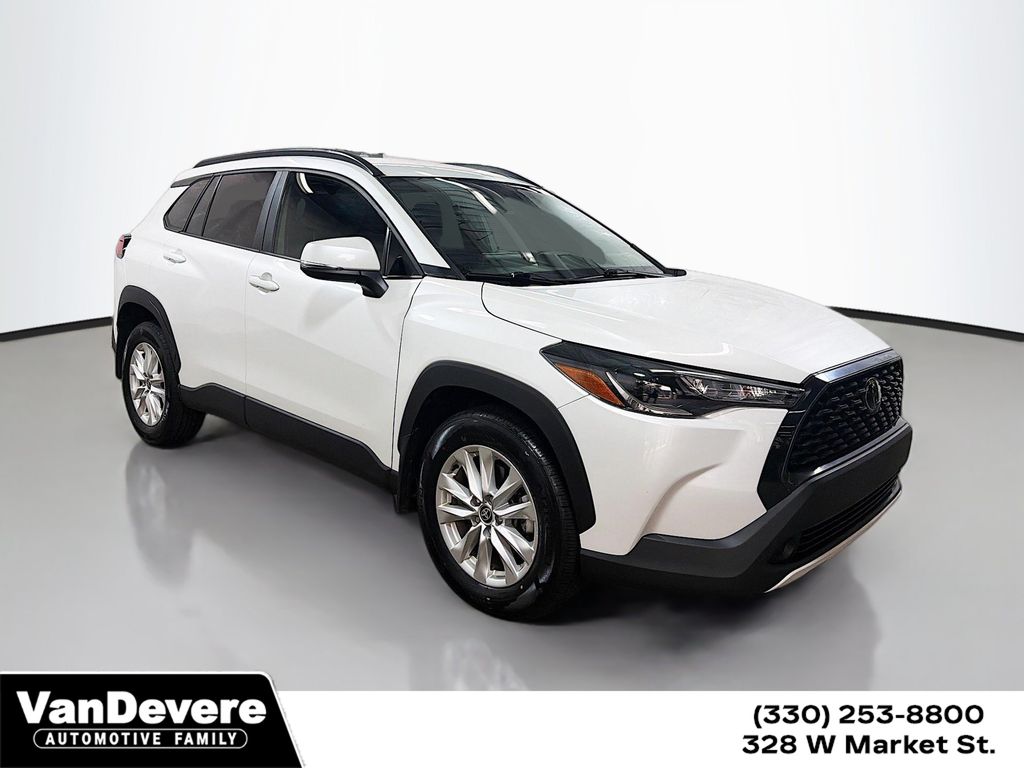 Pearl 2024 Toyota Corolla Cross SUV / Crossover Front-Wheel Drive Continuously Variable Transmission