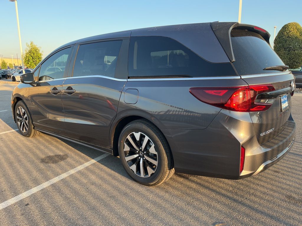 Thumbnail: 2026 Honda Odyssey - 4