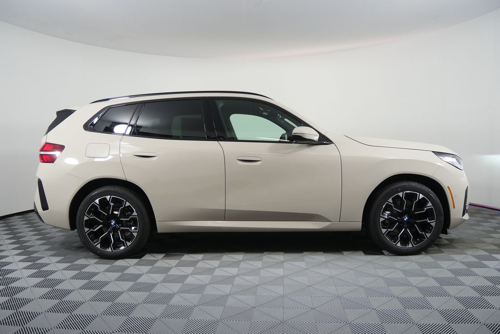 Thumbnail: 2026 BMW X3 - 2