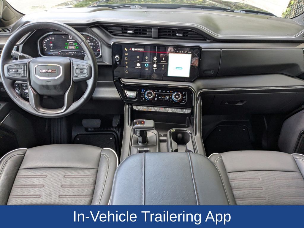 2023 GMC Sierra 1500 4WD Crew Cab Short Box AT4X