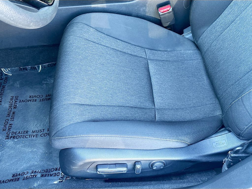 Used 2024 Gray Honda Sport image 17