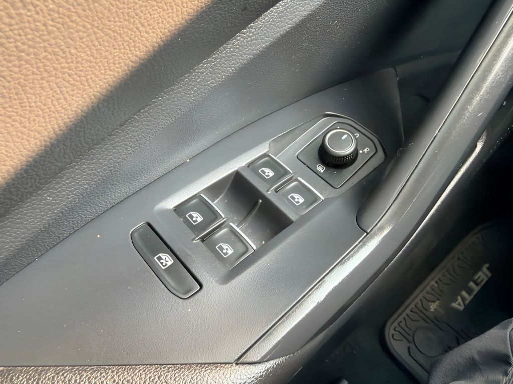 Used 2021 Volkswagen Jetta Sedan