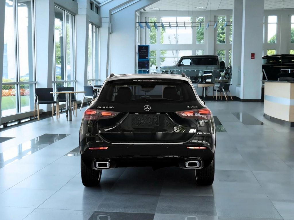 Thumbnail: 2026 Mercedes-Benz GLA - 24
