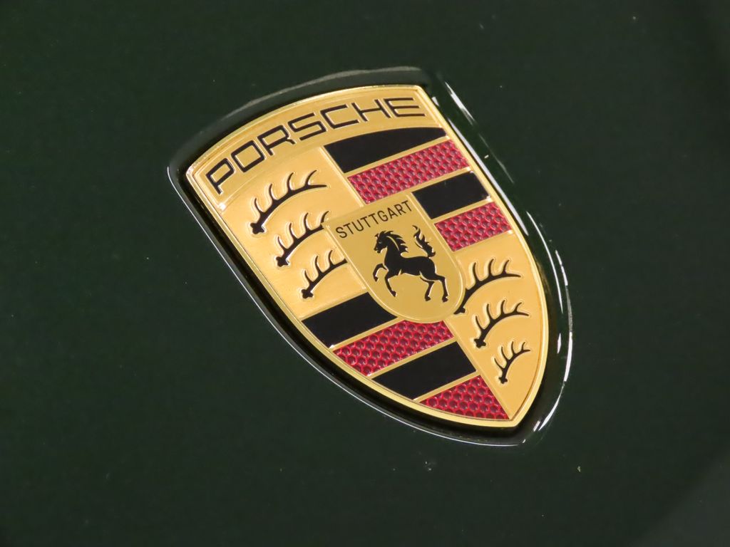 Thumbnail: 2025 Porsche Macan - 14