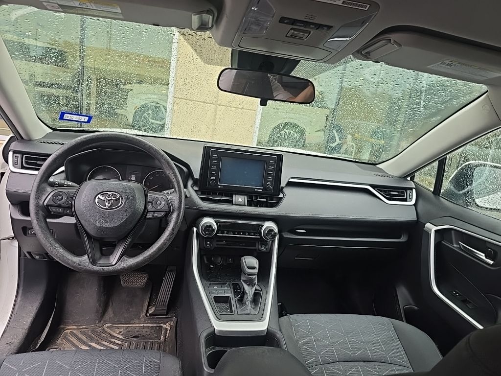 Thumbnail: 2021 Toyota RAV4 - 11