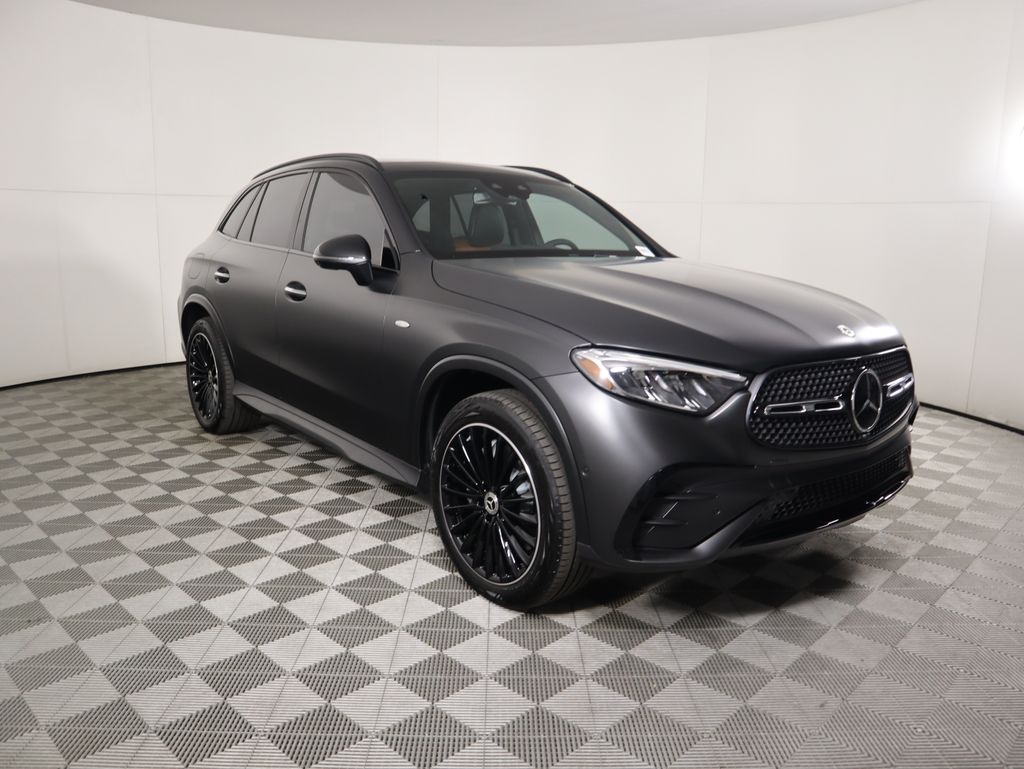 Thumbnail: 2025 Mercedes-Benz GLC - 3