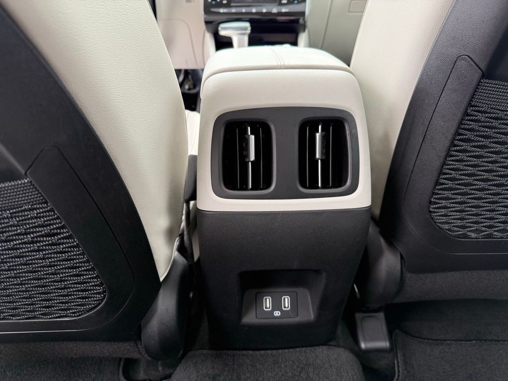 Thumbnail: 2022 Hyundai Tucson - 24