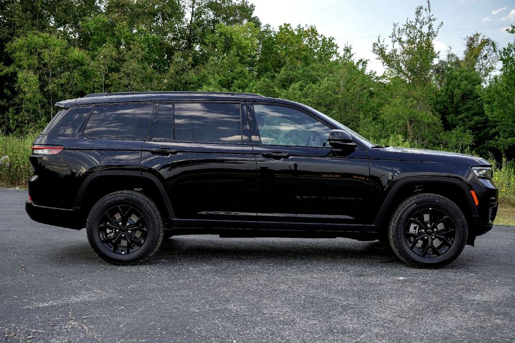 New Car 2025 Jeep Grand Cherokee L  Altitude X For Sale Under $50,000 In Taylor, Texas