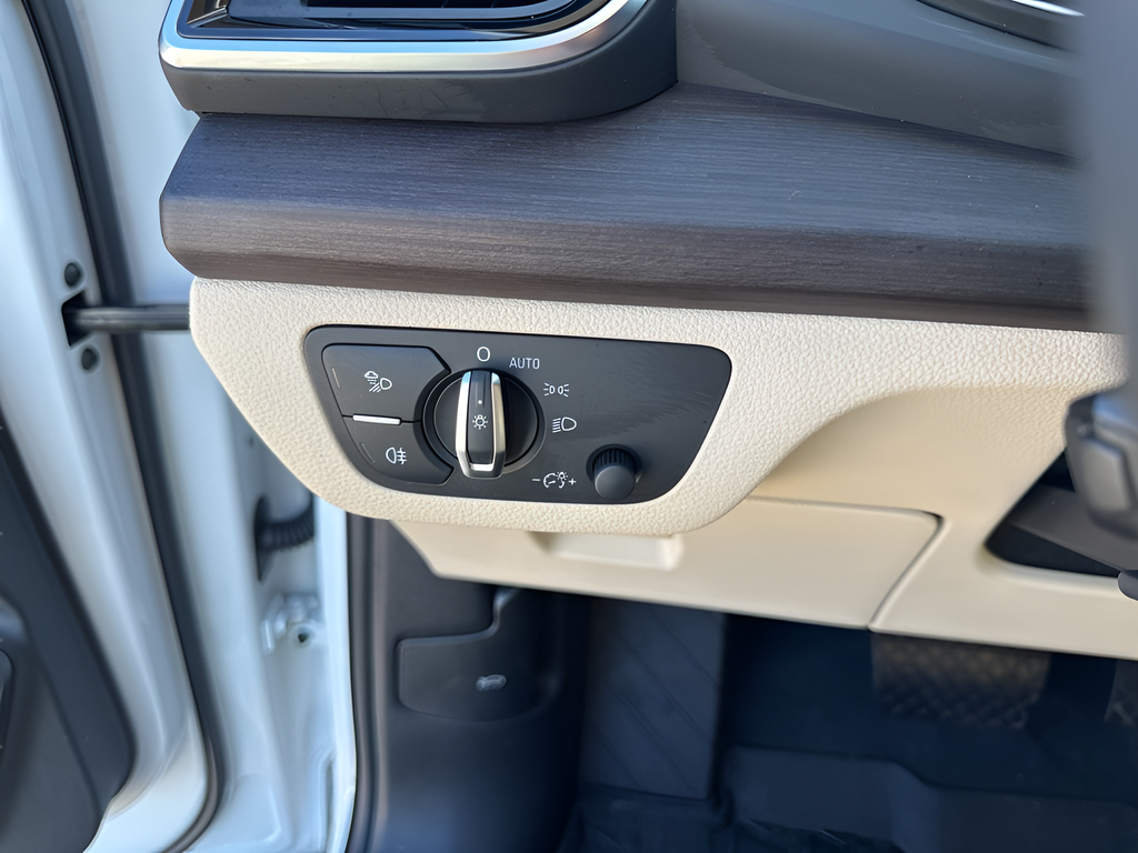 Used Car 2021 Audi Q5  45 Premium Plus For Sale Under $25,000 In Austin, Texas