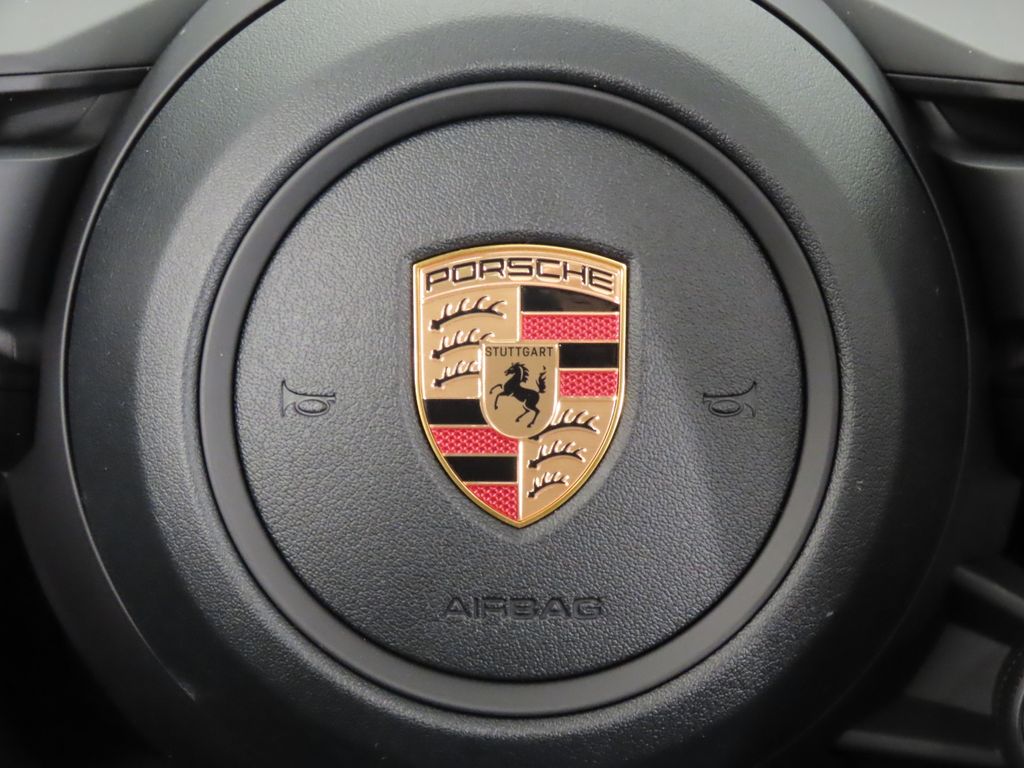 Thumbnail: 2026 Porsche Cayenne - 20