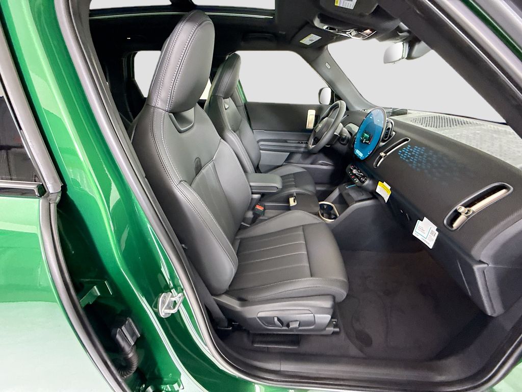 Thumbnail: 2027 MINI Cooper Countryman - 20
