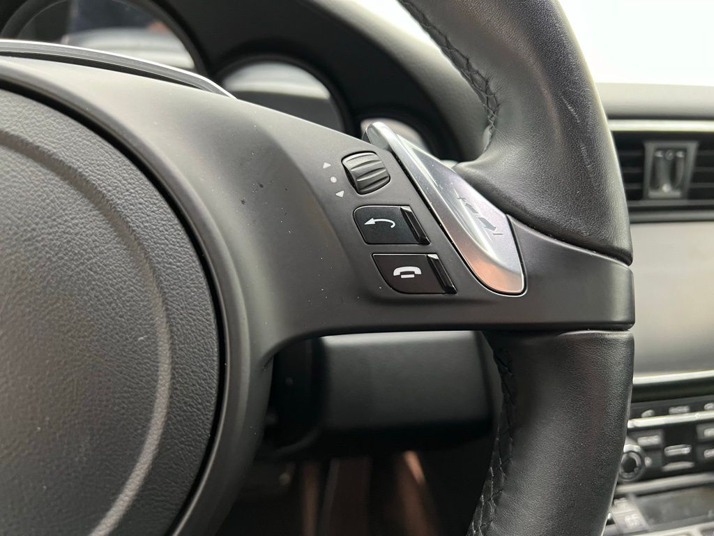 Thumbnail: 2013 Porsche 911 - 9