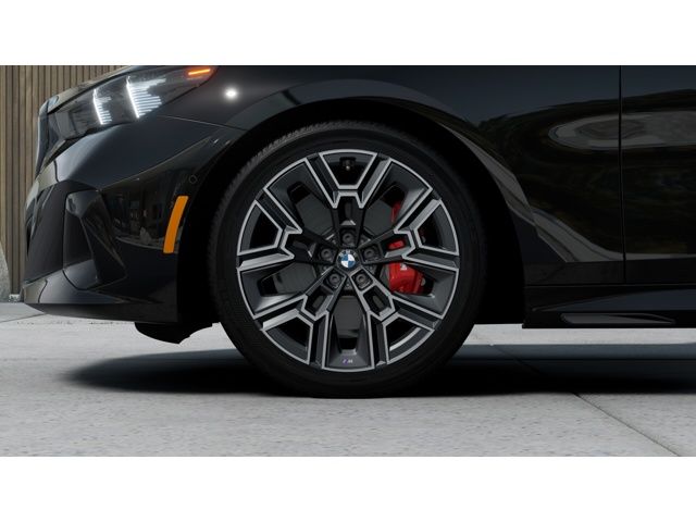 Thumbnail: 2026 BMW 5 Series - 7