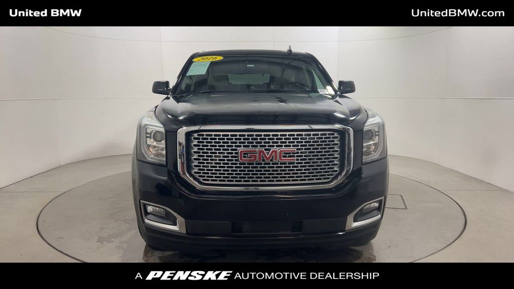 2016 GMC Yukon Denali 3