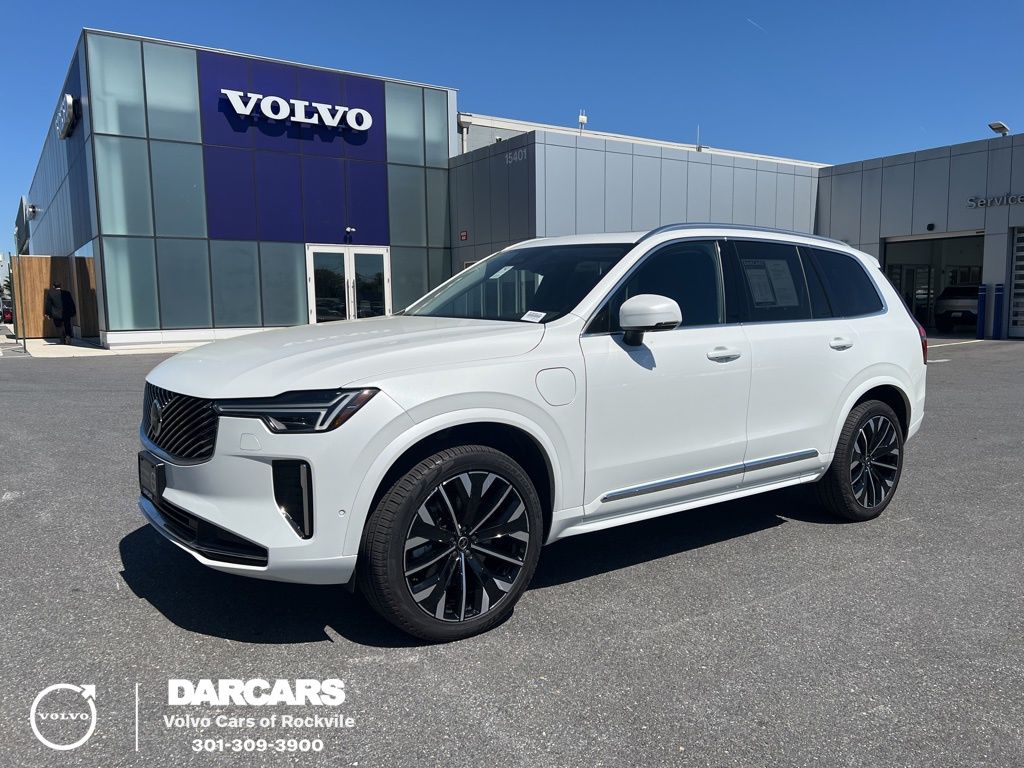 Crystal White 2025 Volvo XC90 Recharge T8 Plus Bright Theme 7-Passenger eAWD SUV / Crossover All-Wheel Drive Automatic