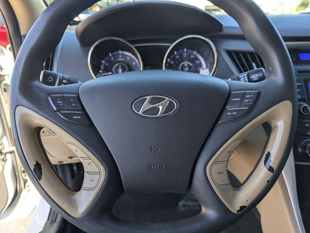 2012 Hyundai Sonata GLS 20