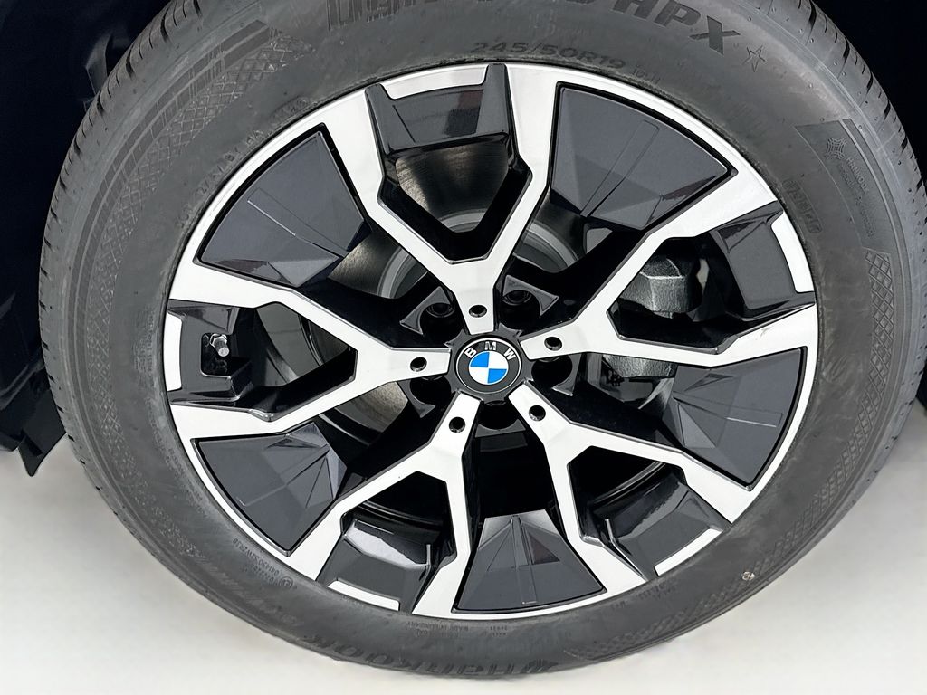 Thumbnail: 2026 BMW X3 - 28