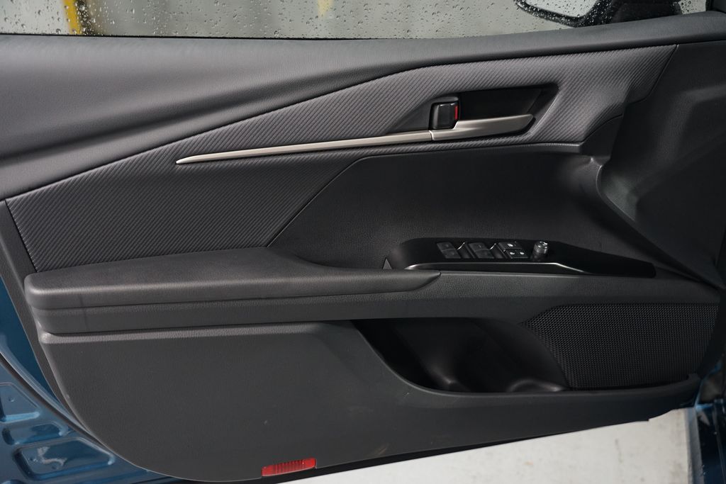 Thumbnail: 2026 Toyota Camry - 31