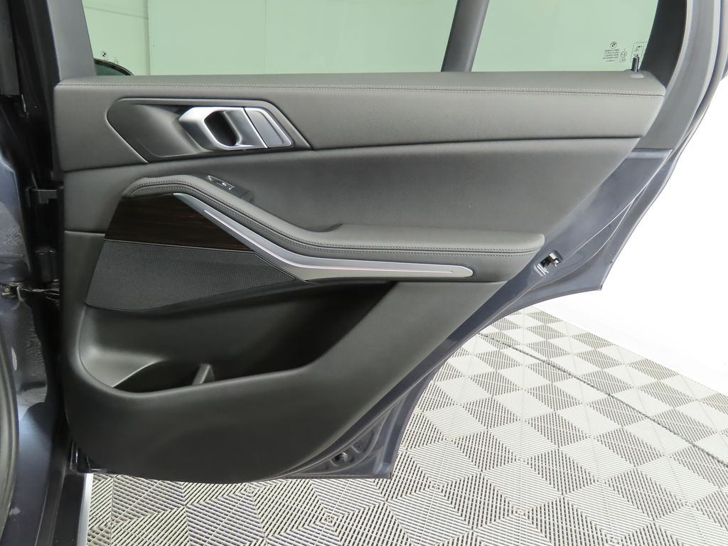 Thumbnail: 2019 BMW X5 - 28