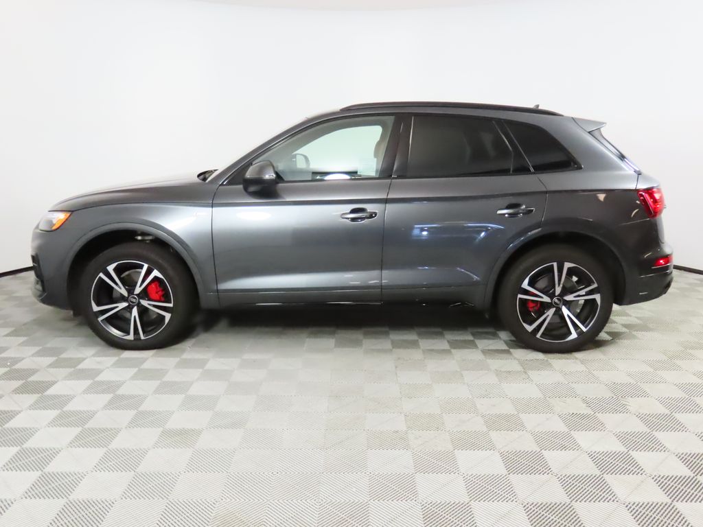 Thumbnail: 2025 Audi Q5 - 2