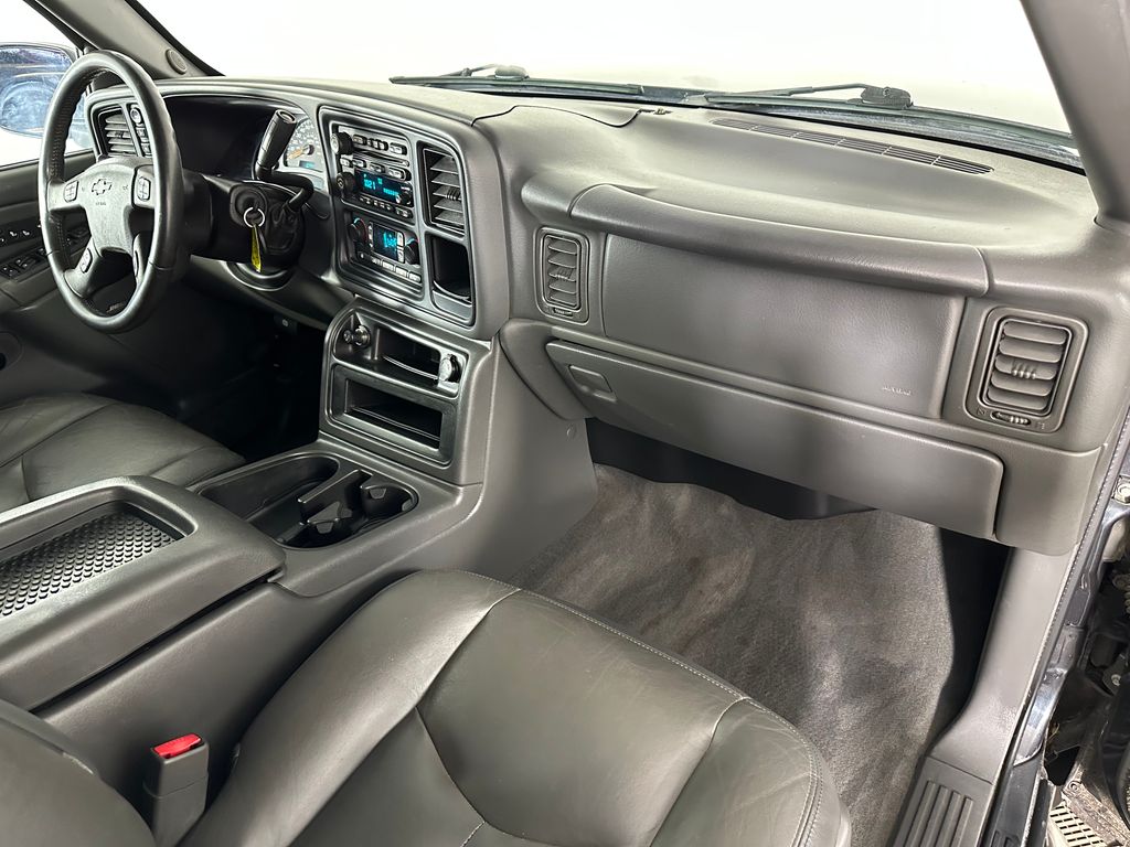 2004 Chevrolet Avalanche Base - Photo 25