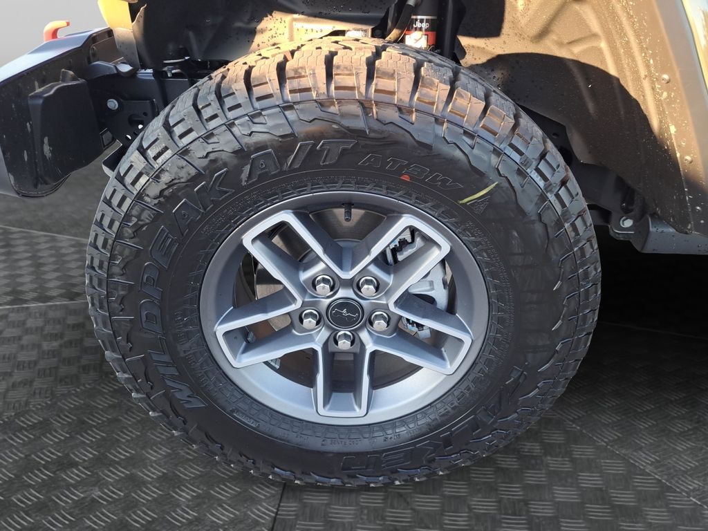 New Car 2025 Jeep Gladiator  Mojave For Sale Under $50,000 In Austin, Texas