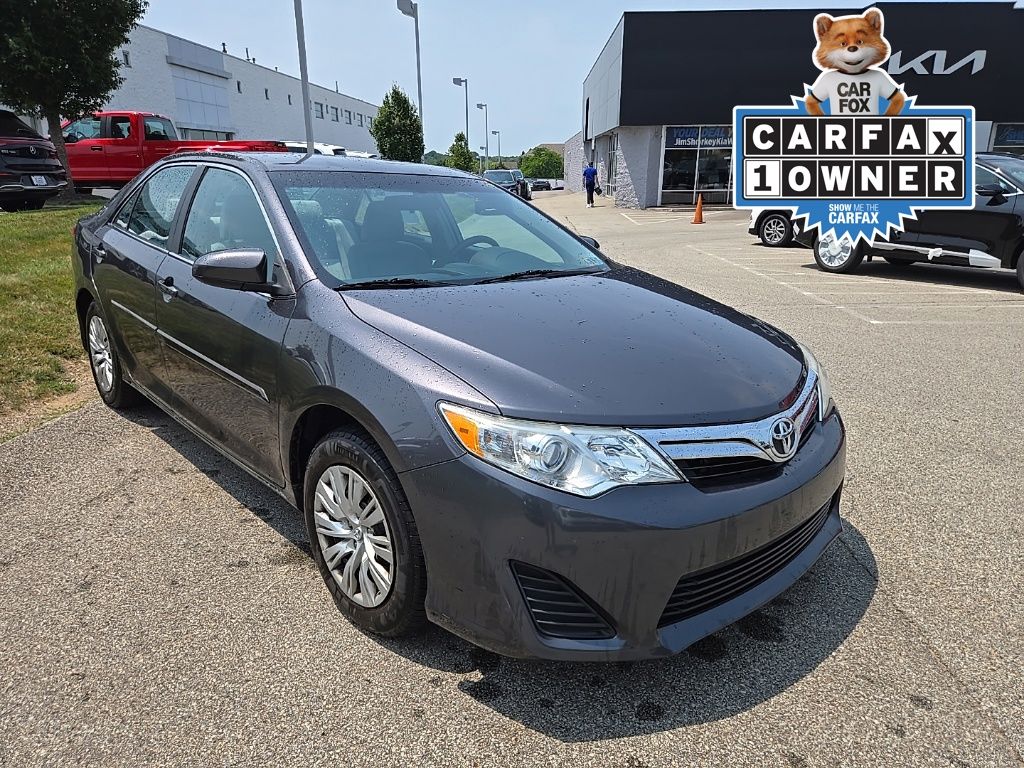 Magnetic Gray Metallic 2013 Toyota Camry Sedan Front-Wheel Drive 6-Speed Automatic