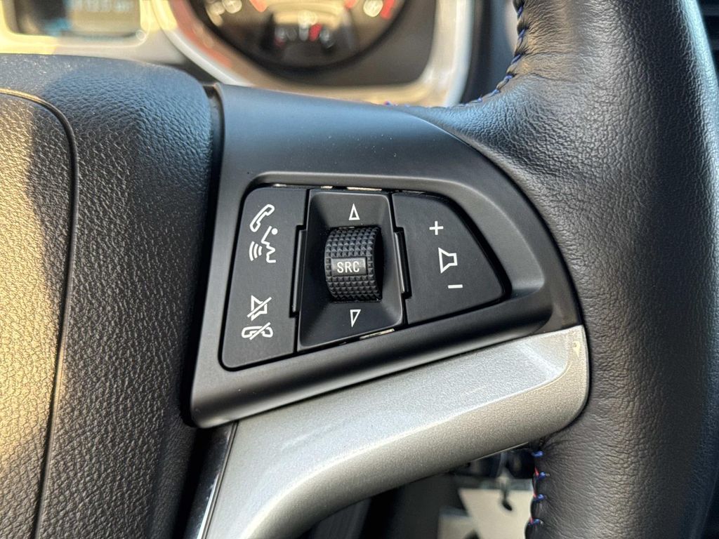2012 Chevrolet Camaro 2SS photo 24